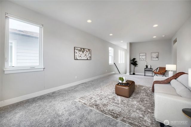 23641 SE 269th Court, Maple Valley, WA 98038