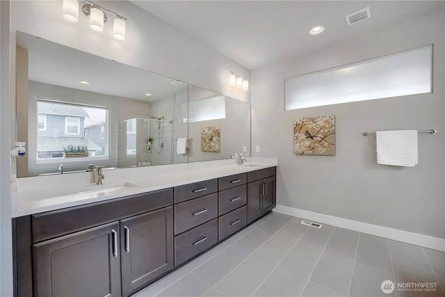 23641 SE 269th Court, Maple Valley, WA 98038