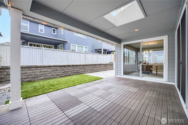 23641 SE 269th Court, Maple Valley, WA 98038