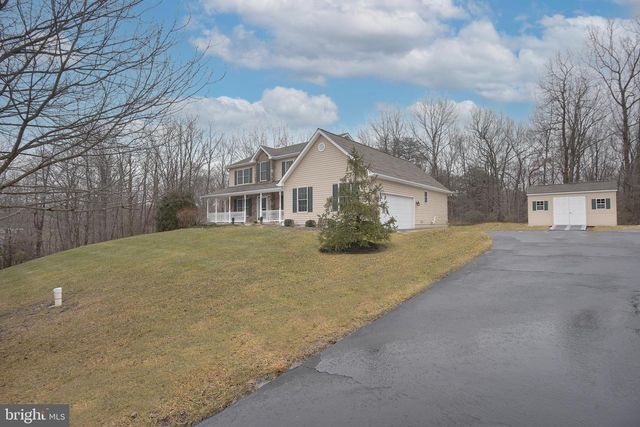 2 AUTUMN WOODS DR, Elkton, MD 21921