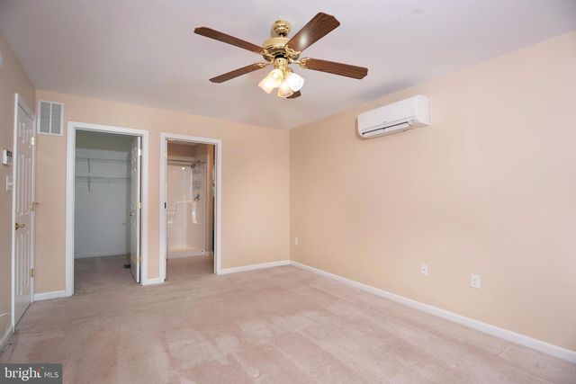 2 AUTUMN WOODS DR, Elkton, MD 21921