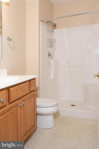 2 AUTUMN WOODS DR, Elkton, MD 21921