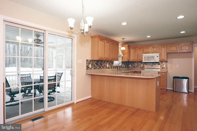 2 AUTUMN WOODS DR, Elkton, MD 21921