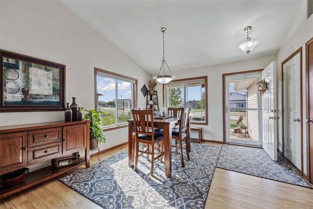 3456 35th Ave, Marion, IA 52302