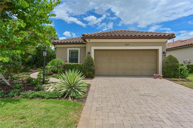 5007 SERATA DRIVE, Bradenton, FL 34211