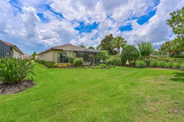 5007 SERATA DRIVE, Bradenton, FL 34211