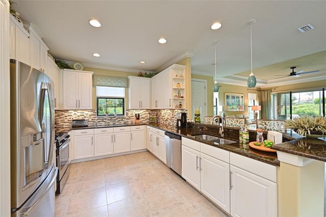 5007 SERATA DRIVE, Bradenton, FL 34211