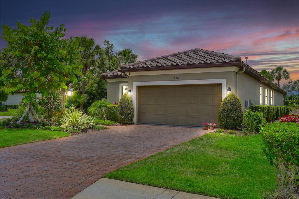 5007 SERATA DRIVE, Bradenton, FL 34211