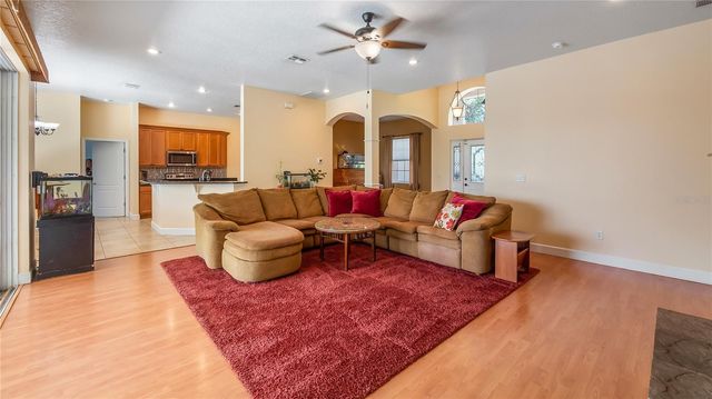 11136 LAKE KATHERINE CIRCLE, Clermont, FL 34711