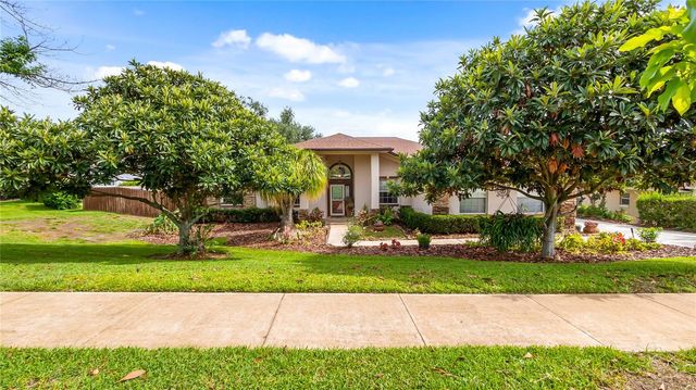 11136 LAKE KATHERINE CIRCLE, Clermont, FL 34711