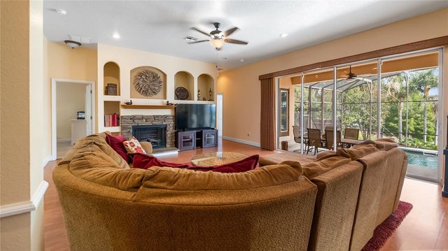 11136 LAKE KATHERINE CIRCLE, Clermont, FL 34711