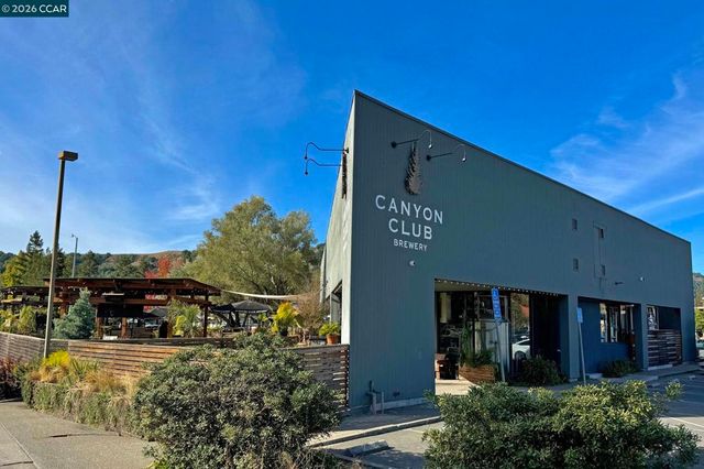 1351 Camino Peral C, Moraga, CA 94556