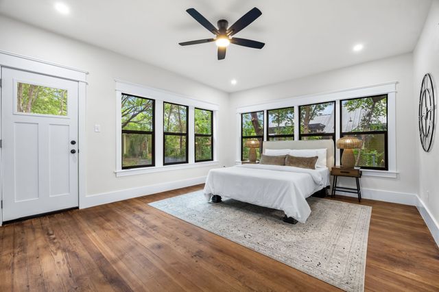 1014 Bolivar Street, Denton, TX 76201