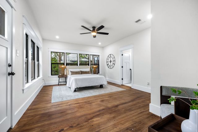 1014 Bolivar Street, Denton, TX 76201