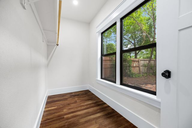 1014 Bolivar Street, Denton, TX 76201