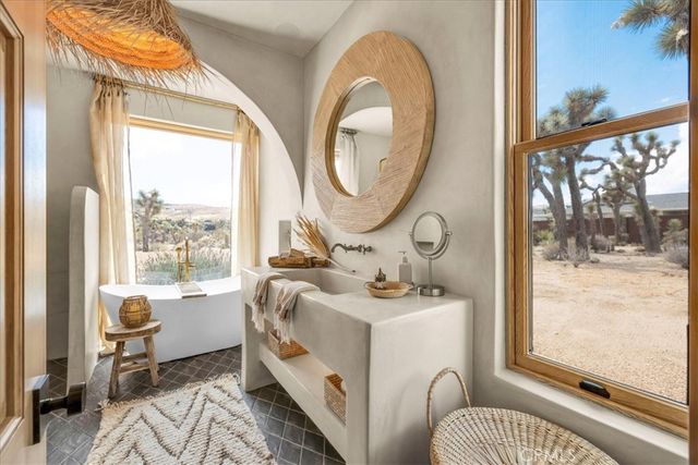 58247 Buena Vista Drive, Yucca Valley, CA 92284