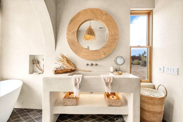 58247 Buena Vista Drive, Yucca Valley, CA 92284