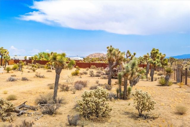 58247 Buena Vista Drive, Yucca Valley, CA 92284