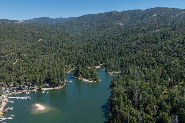 39162 Manzanita, Bass Lake, CA 93604