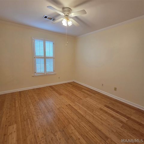 1712 Pebble Creek Drive, Prattville, AL 36066