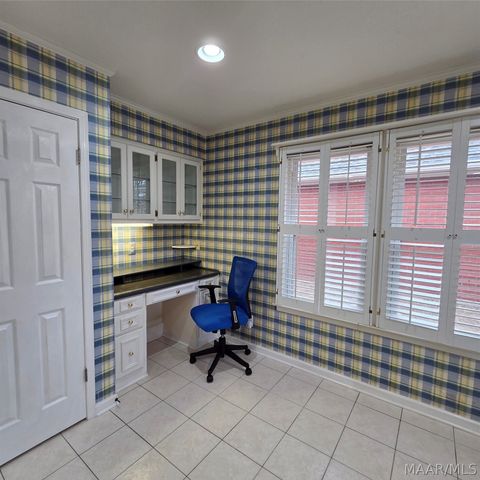 1712 Pebble Creek Drive, Prattville, AL 36066