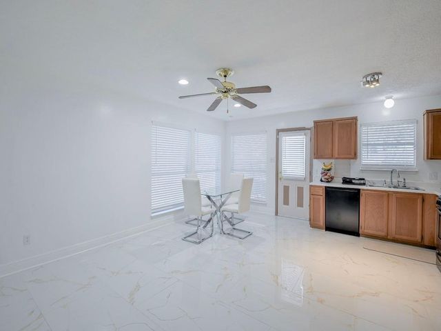 16034 Northmark Drive, Houston, TX 77073