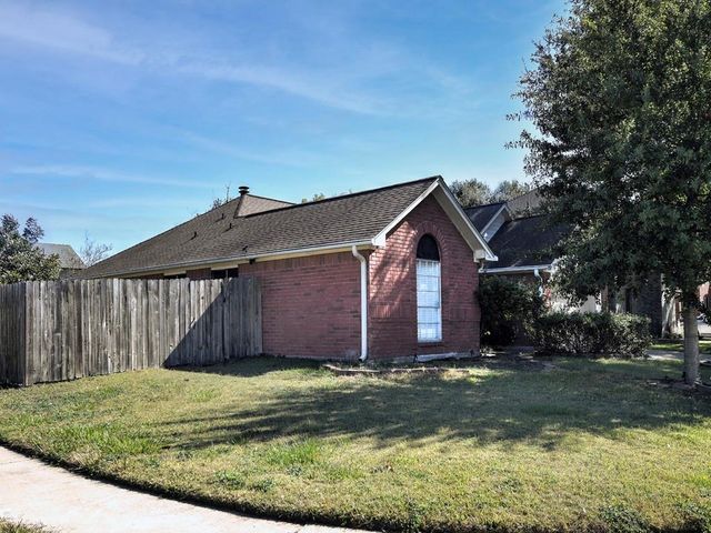 16034 Northmark Drive, Houston, TX 77073