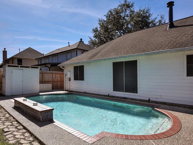 16034 Northmark Drive, Houston, TX 77073