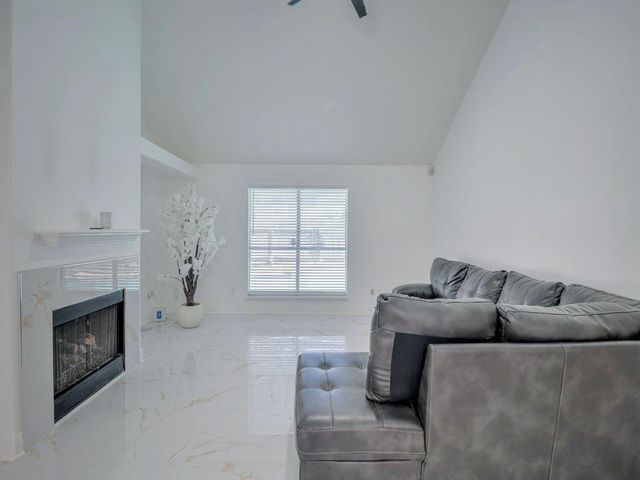 16034 Northmark Drive, Houston, TX 77073