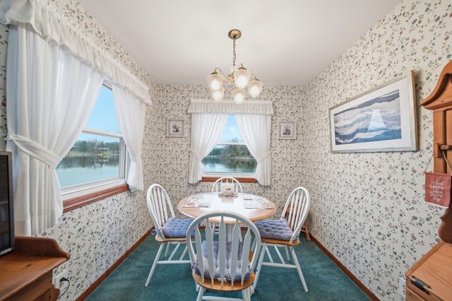 228 Oak Grove Drive, Brooklyn, MI 49230