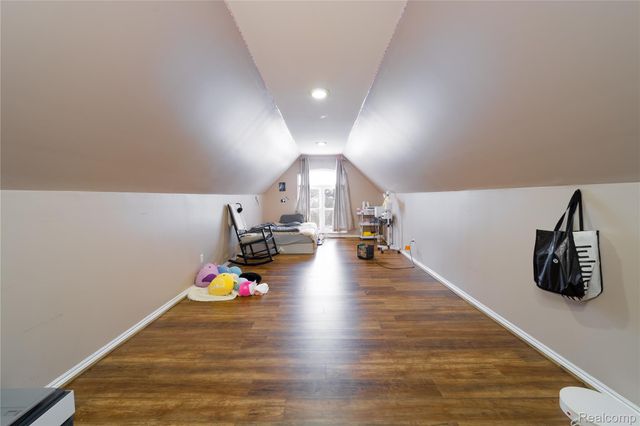 20218 Glenview Court, Macomb Township, MI 48044