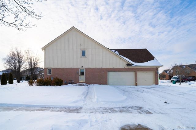 20218 Glenview Court, Macomb Township, MI 48044