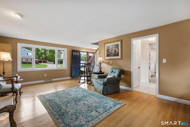 152 Surrey Drive, Wethersfield, CT 06109