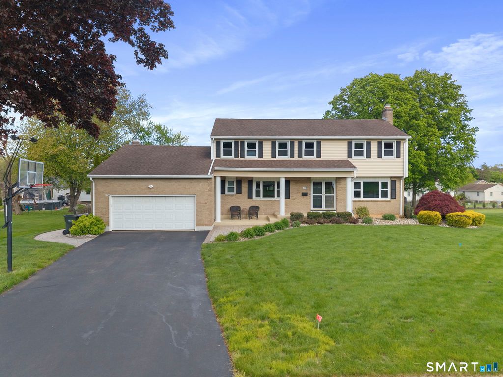 152 Surrey Drive, Wethersfield, CT 06109