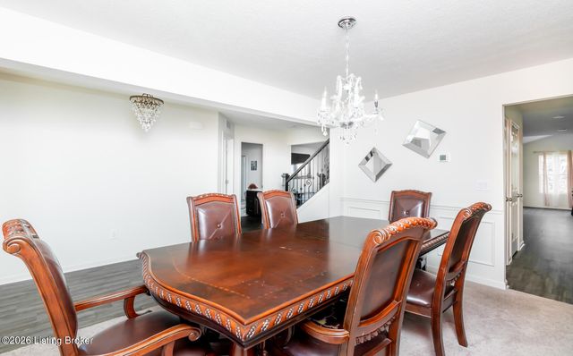 108 Strawberry Field Dr, Mt Washington, KY 40047