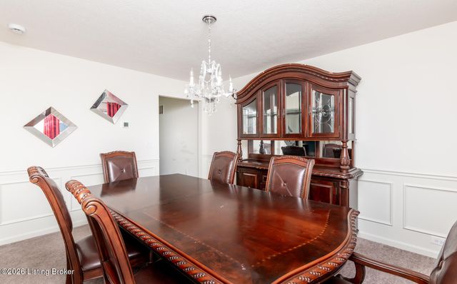 108 Strawberry Field Dr, Mt Washington, KY 40047