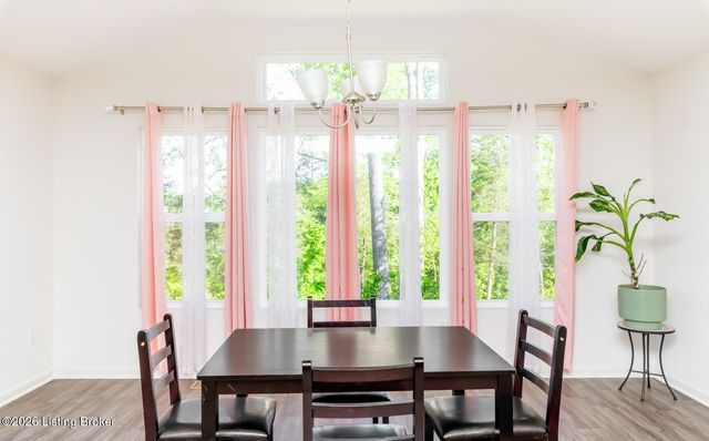 108 Strawberry Field Dr, Mt Washington, KY 40047