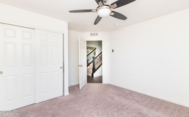 108 Strawberry Field Dr, Mt Washington, KY 40047