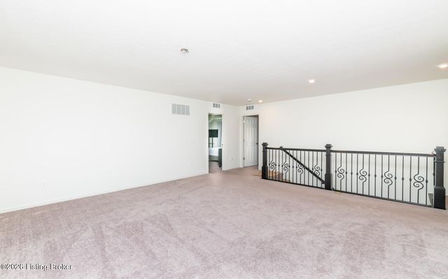 108 Strawberry Field Dr, Mt Washington, KY 40047