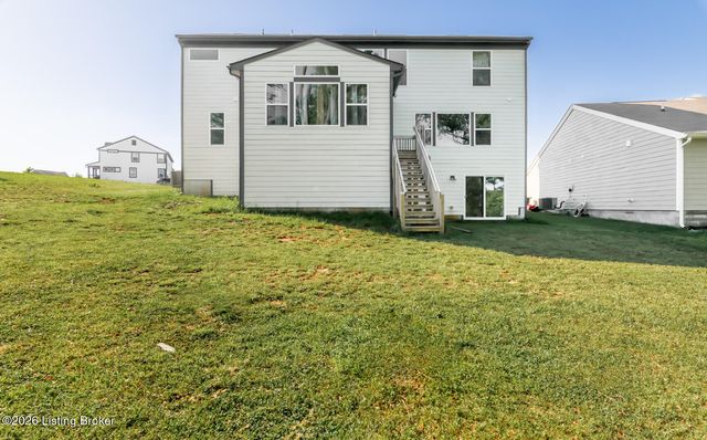 108 Strawberry Field Dr, Mt Washington, KY 40047