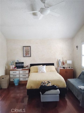 8206 Bell Avenue, Los Angeles, CA 90001