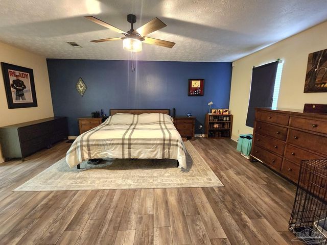 4525 Baybrook Dr, Pensacola, FL 32514