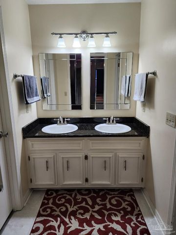 4525 Baybrook Dr, Pensacola, FL 32514