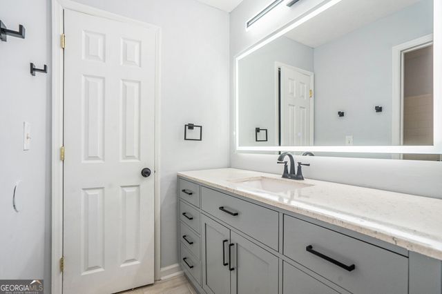 2161 Wellington Circle, Lithonia, GA 30058