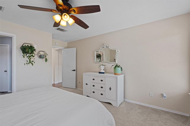 303 Almquist ST, Hutto, TX 78634