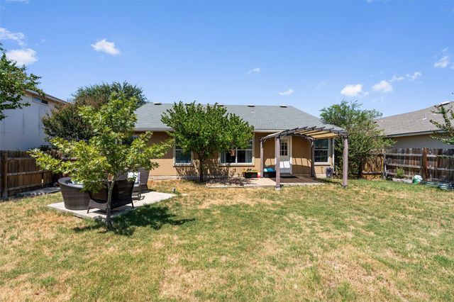 303 Almquist ST, Hutto, TX 78634
