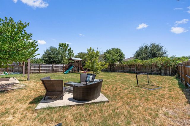 303 Almquist ST, Hutto, TX 78634