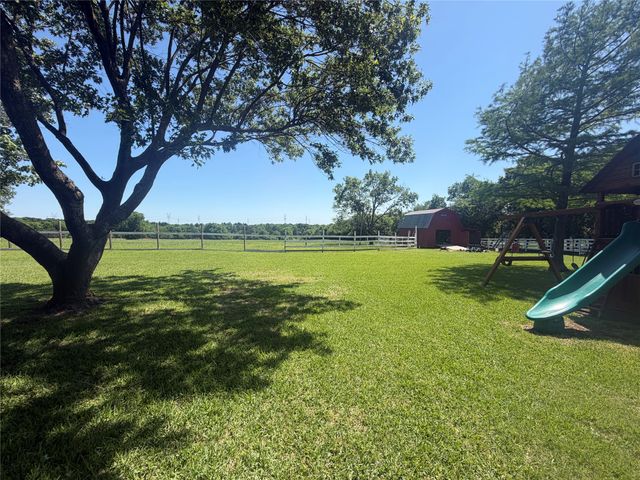 11689 County Road 586, Royse City, TX 75189
