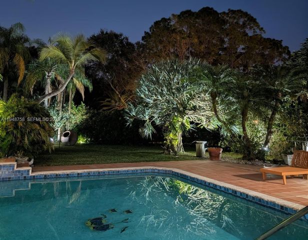 8535 SW 113th Ter, Miami, FL 33156