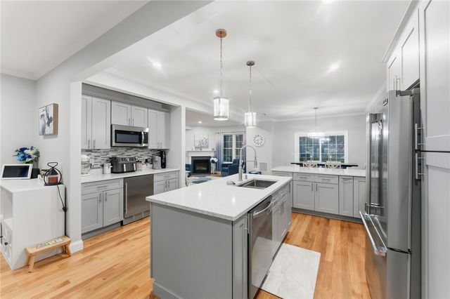 1502 Hunting Hill Drive, Cumberland, RI 02864